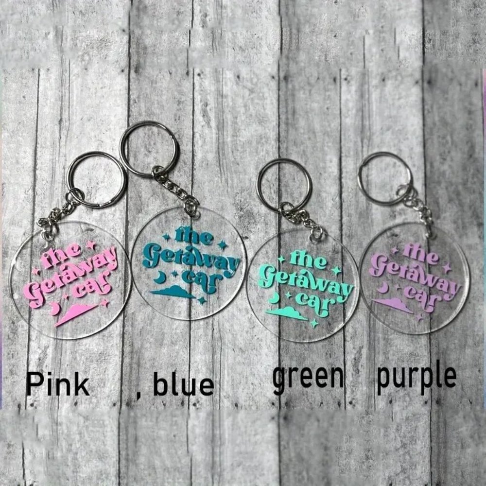 Taylor Swift Getaway Car Keychain - New - Pink